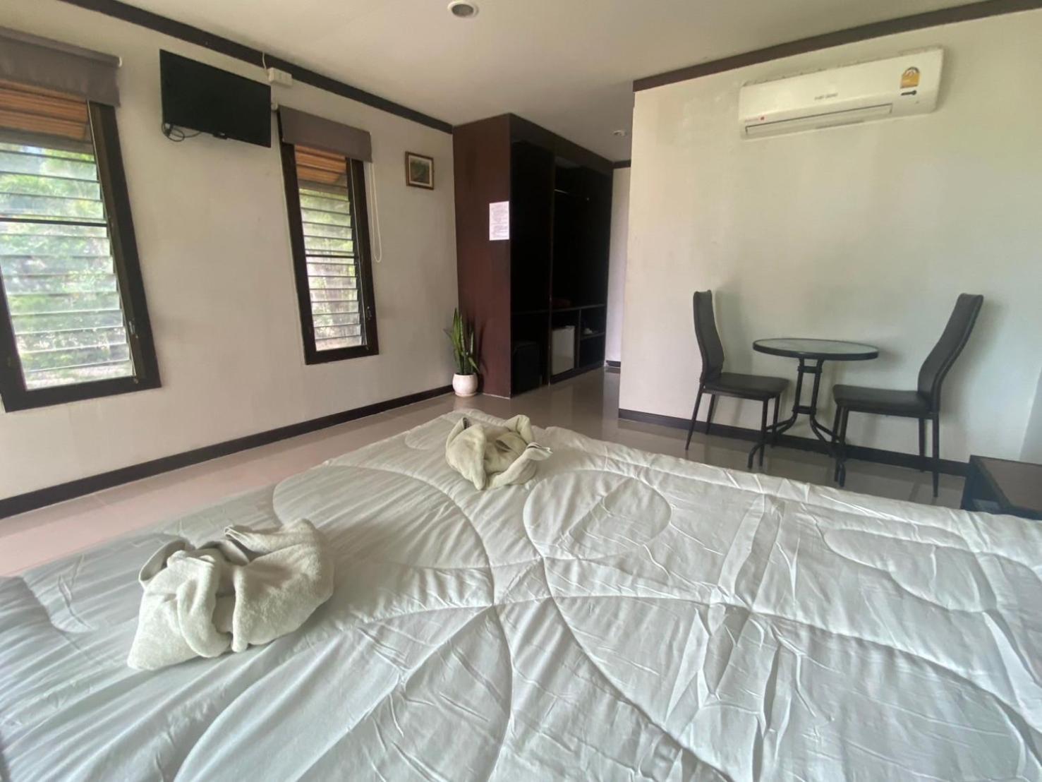 Phangan Chalet Bungalow & House Chaloklum Luaran gambar